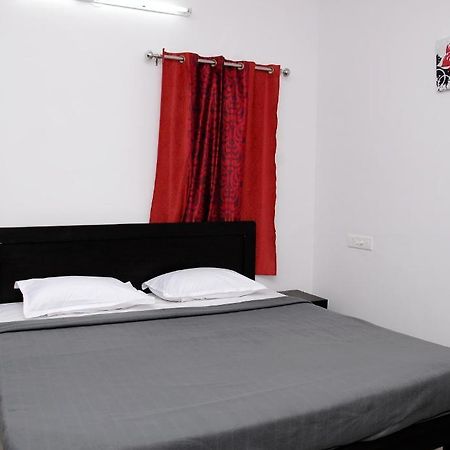 Varsha Enclave Serviced Apartment Mysore Esterno foto